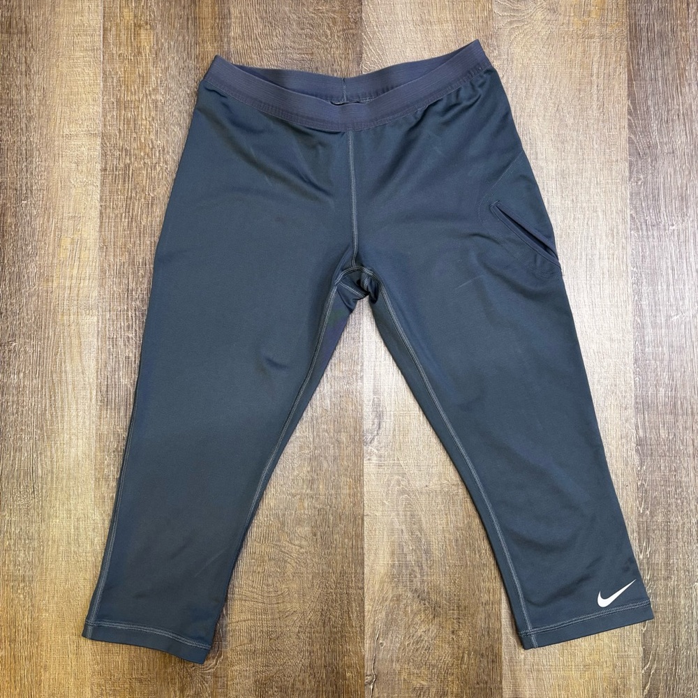 Nike Women's Dark Gray Leggings